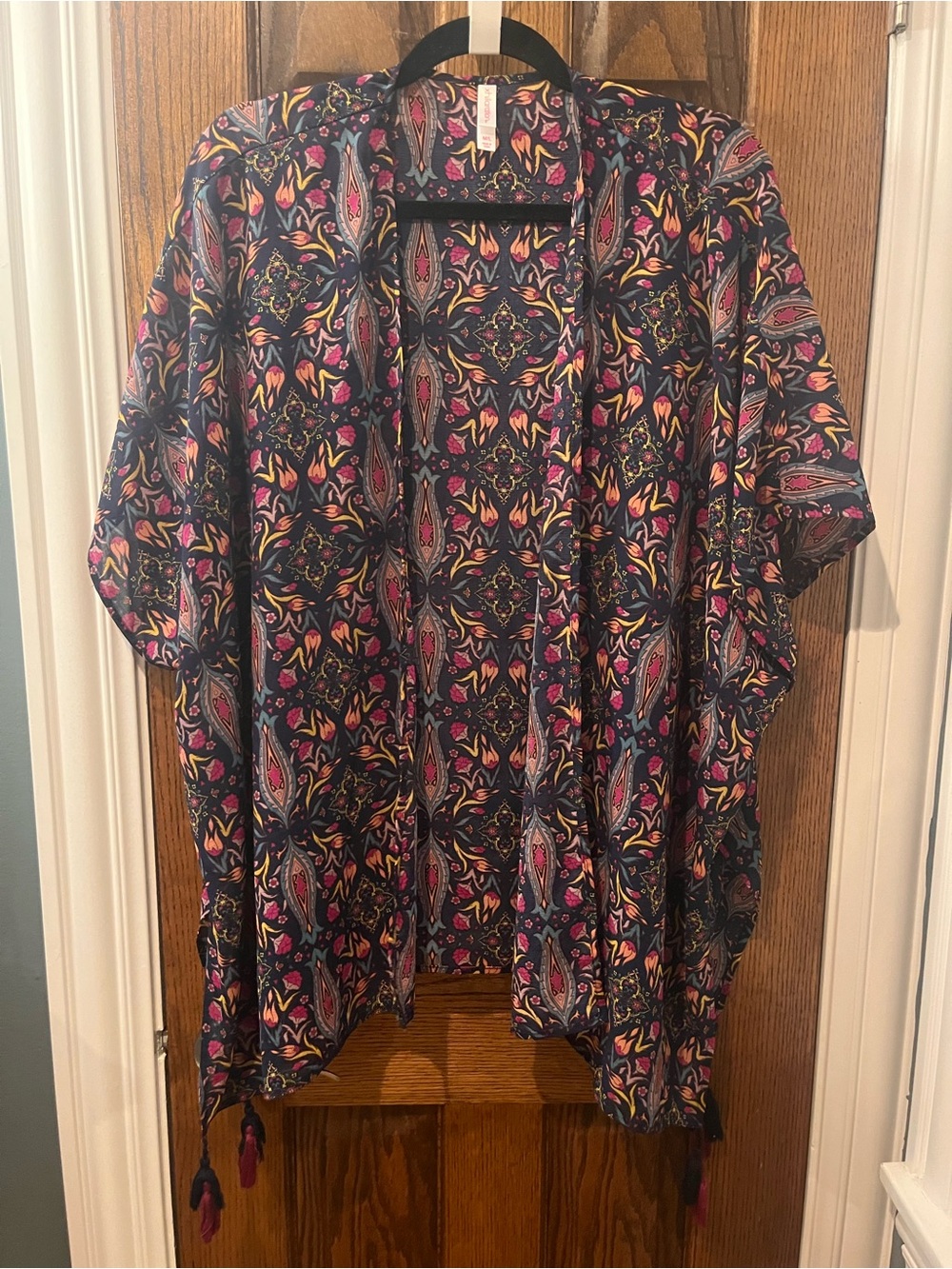 Xhilaration Navy Paisley Open-Front Kimono Jacket with Tassels